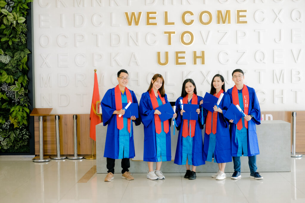 UEH thông báo tuyển sinh Khóa 28.3_Văn bằng 2 Đại học chính quy đợt 3 năm 2025