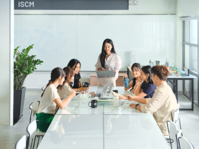 UEH thông báo tuyển sinh Khóa 30.4_Liên thông từ Cao đẳng Đại học chính quy