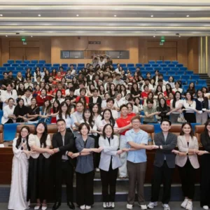 Academic Visit Student Mobility 2026: Thúc đẩy giao lưu học thuật và kết nối văn hóa giữa Trường Tài năng UEH.ISB và Khon Kaen University International College (Thái Lan)